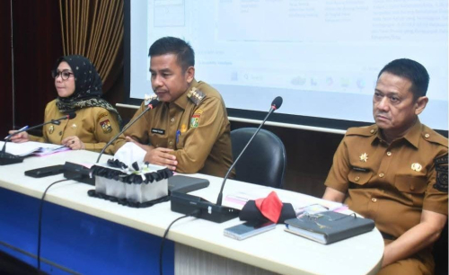 Yuzar dan Hambali Dua Matahari Kembar di Kampar: Dinamika Mantan Atasan dan Anak Buah