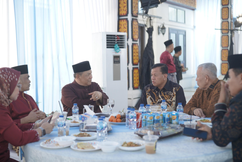 Bupati Kuansing Hadiri Open House Gubernur Riau, Perkuat Silaturahmi dan Sinergi Daerah