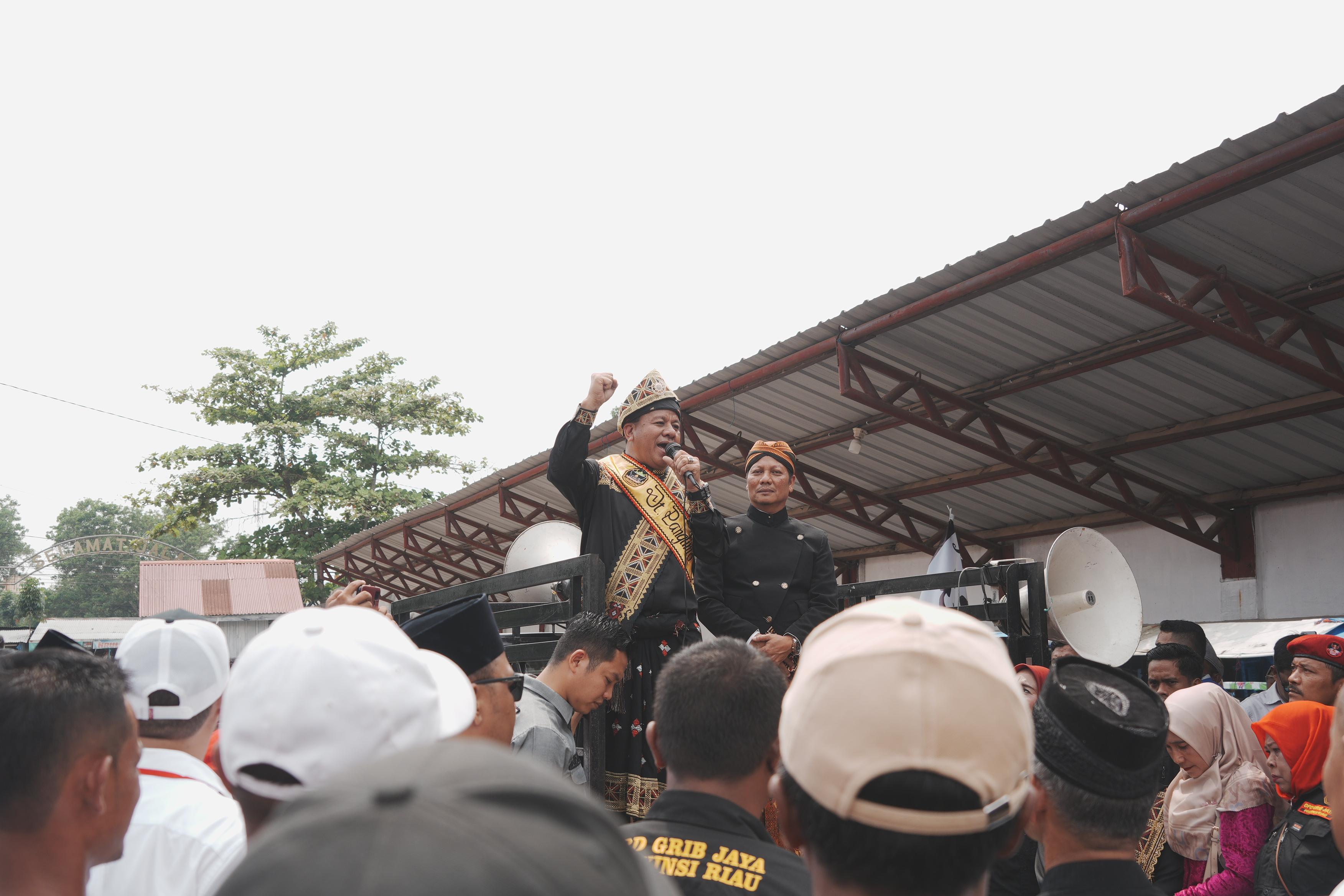 Daftar Pertama ke KPU, Calon Kuat Pilkada Kuansing Suhardiman-Mukhlisin Bertekad Lanjutkan Pembangunan